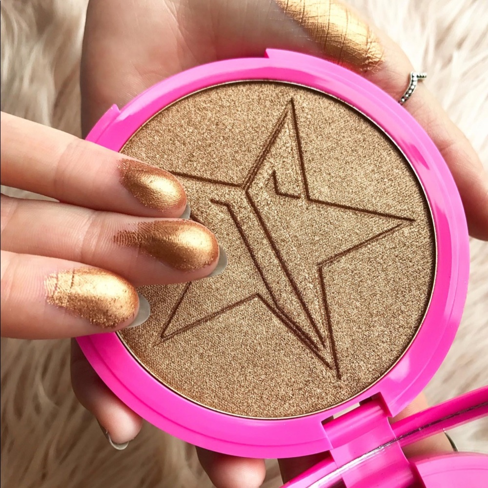 Jeffree Star Highlighter - Dark Horse